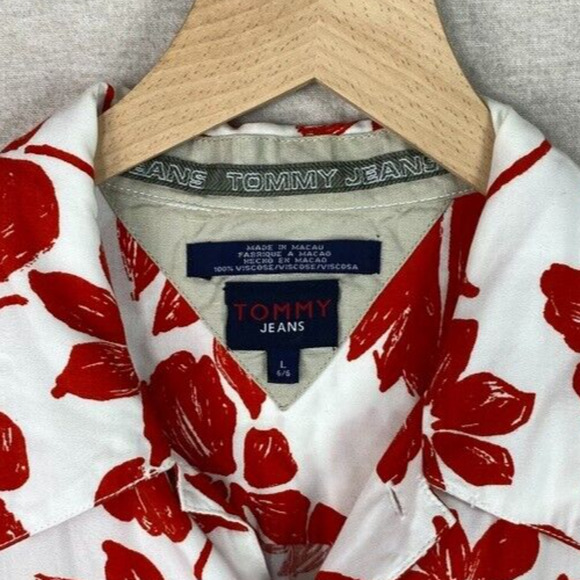 Vintage Tommy Hilfiger Mens Button Up Hawaiian Shirt Size L Tropical Red Floral - Picture 4 of 9